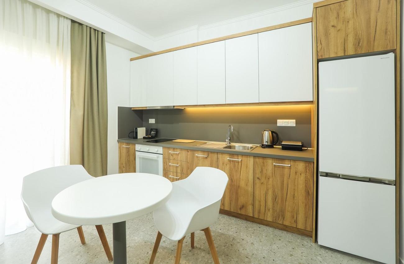 Hotel Alexandros Janitsa