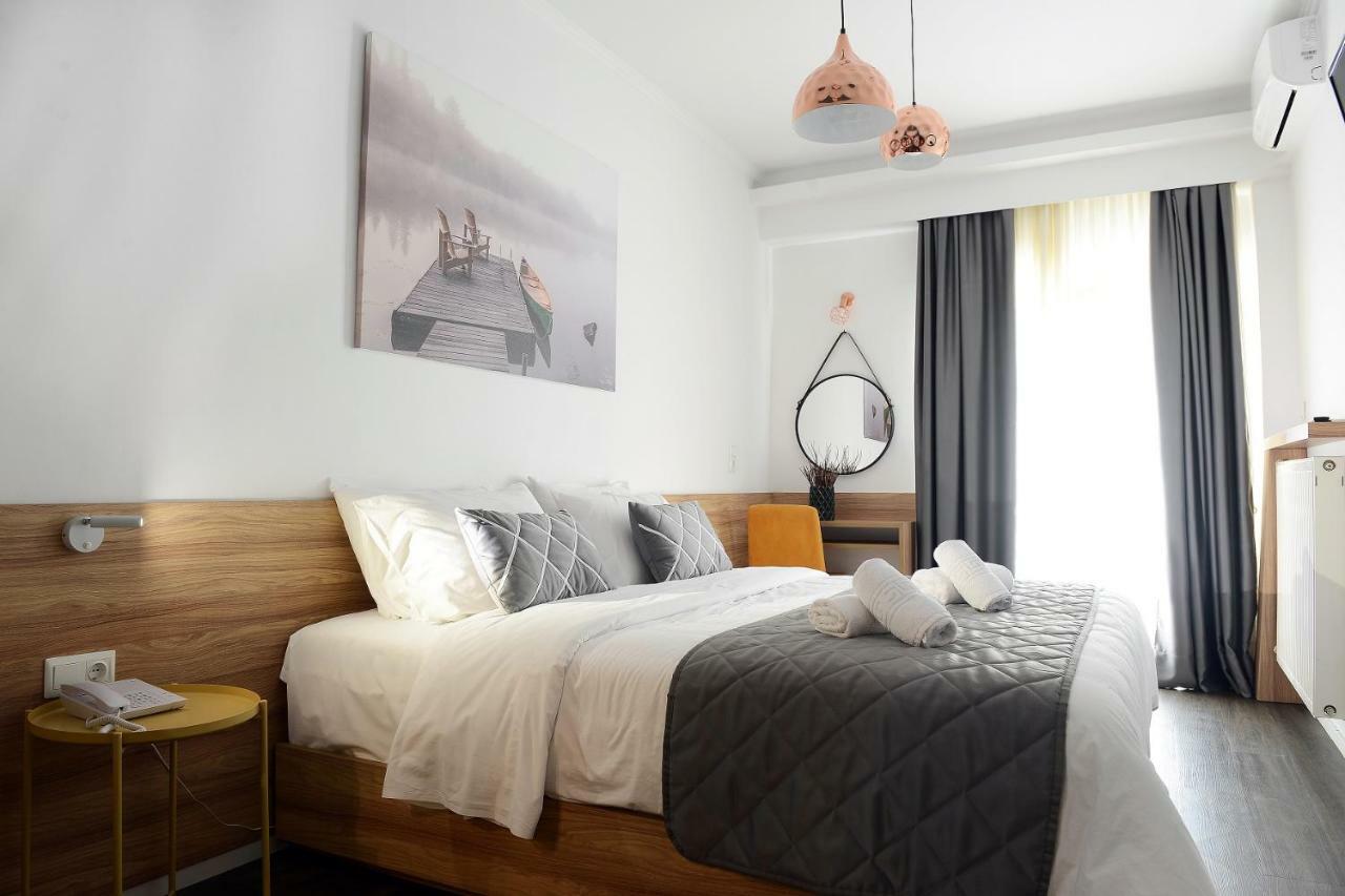 Alexandros Hotel 2*